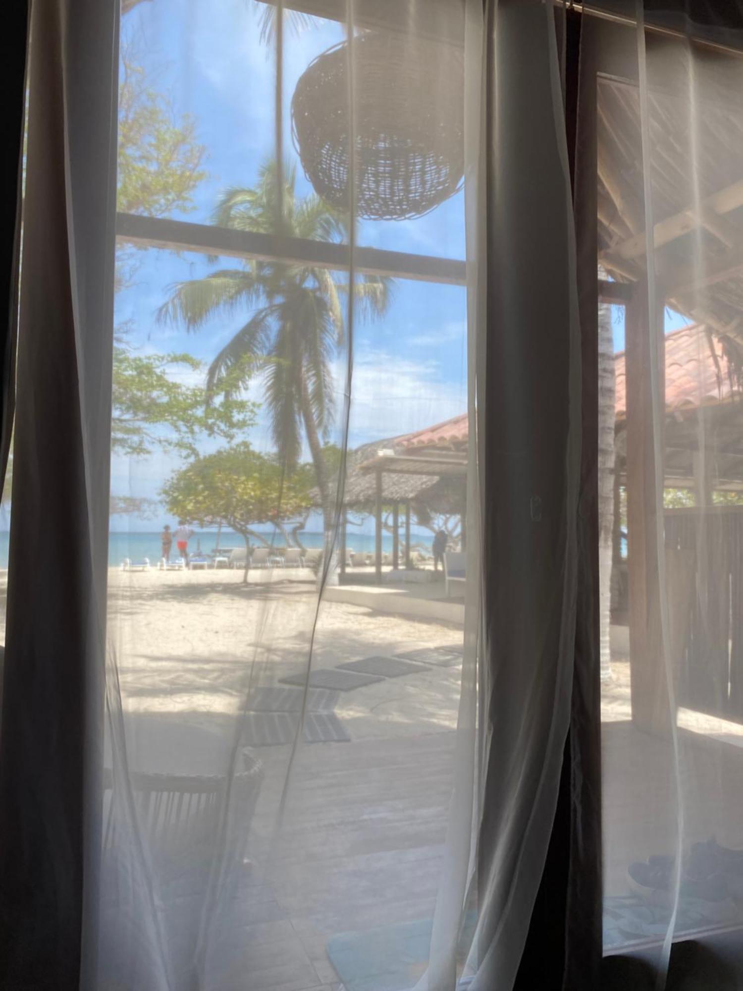 Hotel Carey Beach Isla de Baru Exterior foto