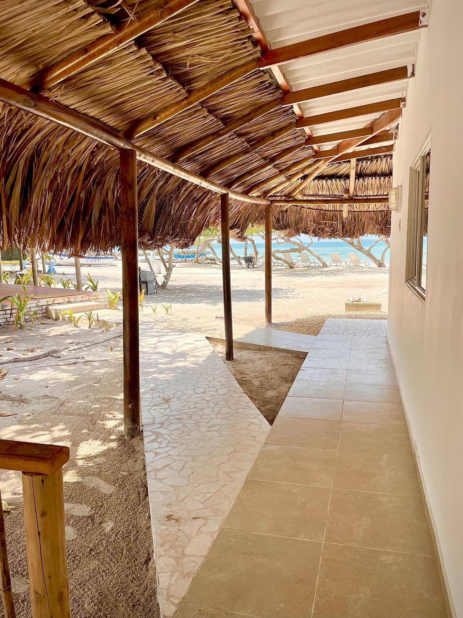 Hotel Carey Beach Isla de Baru Exterior foto
